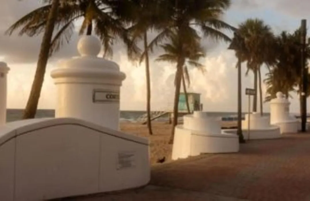 Marriott Beachplace Towers Luxury Guest Room Sl-1